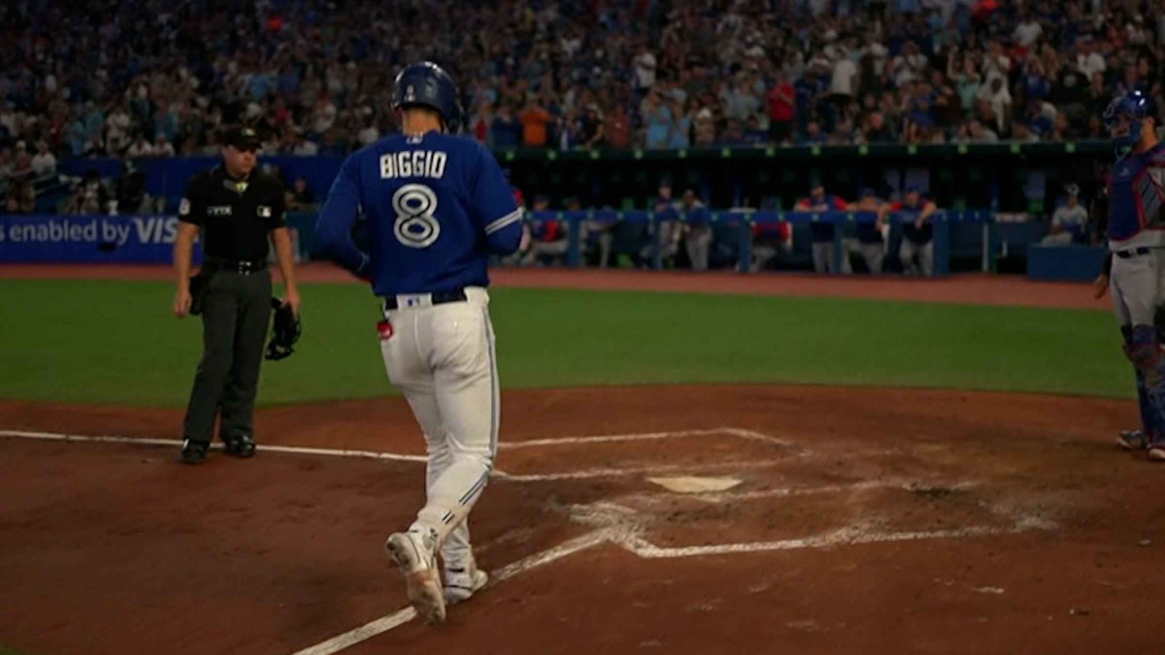 Biggio hits two-run homer in 8th as Blue Jays beat Guardians 3-1 - The San  Diego Union-Tribune