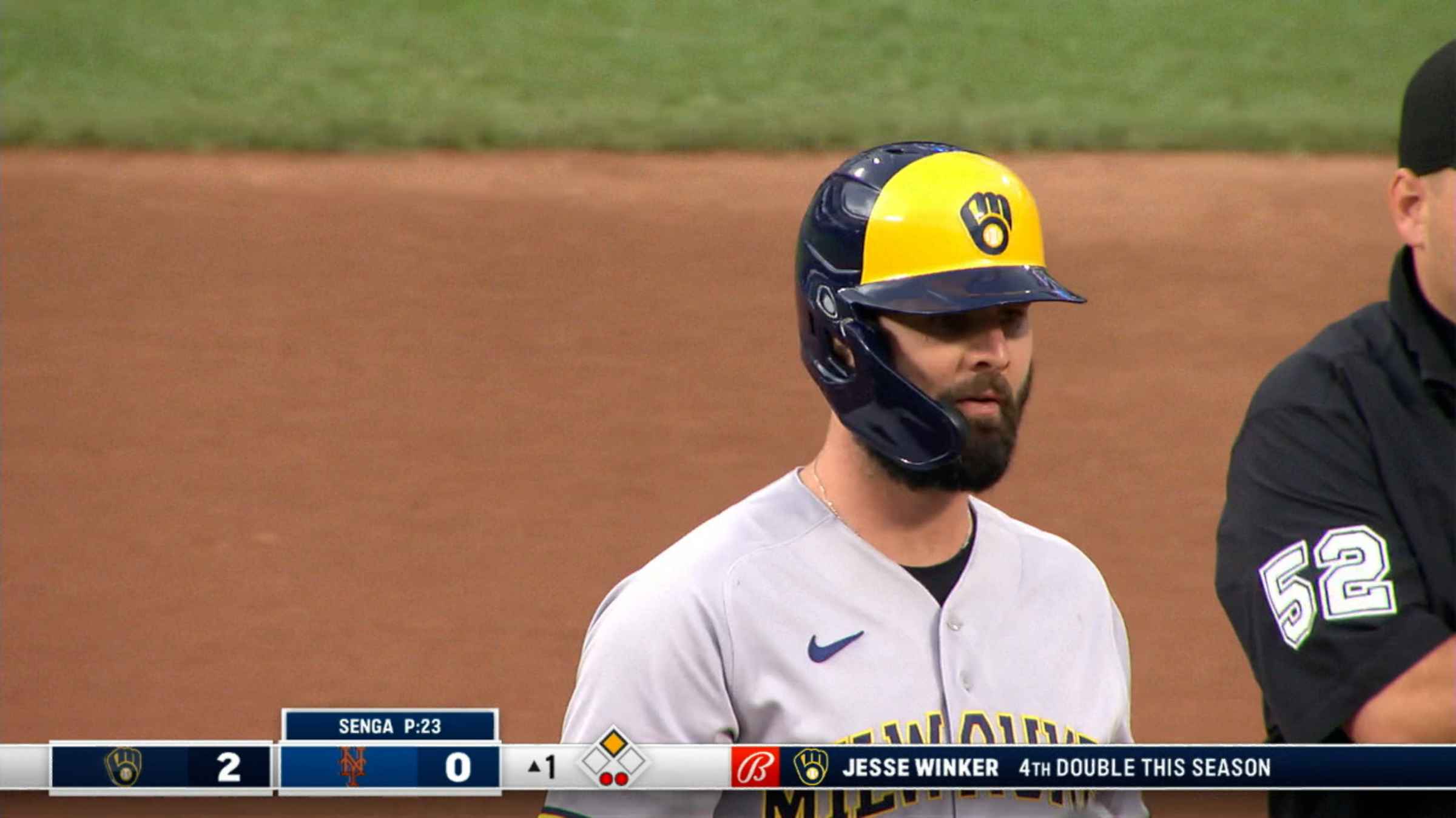 Jesse Winker's two-run double, 06/28/2023