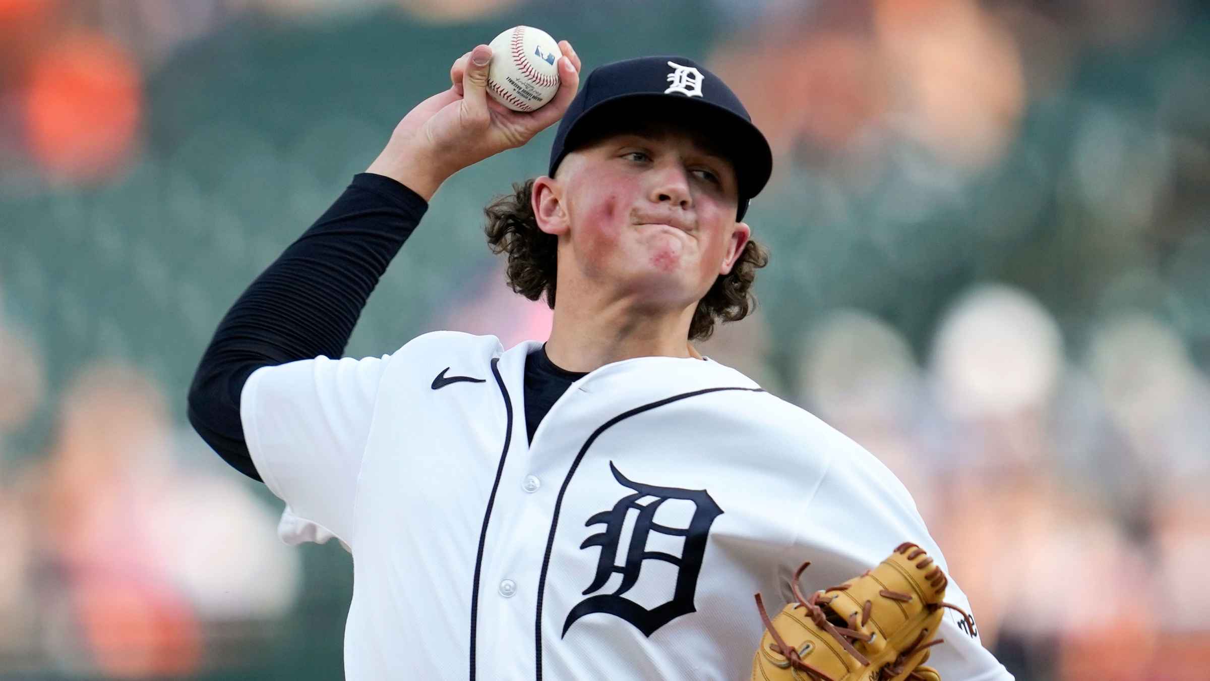 Tigers fend off Twins, 3-2