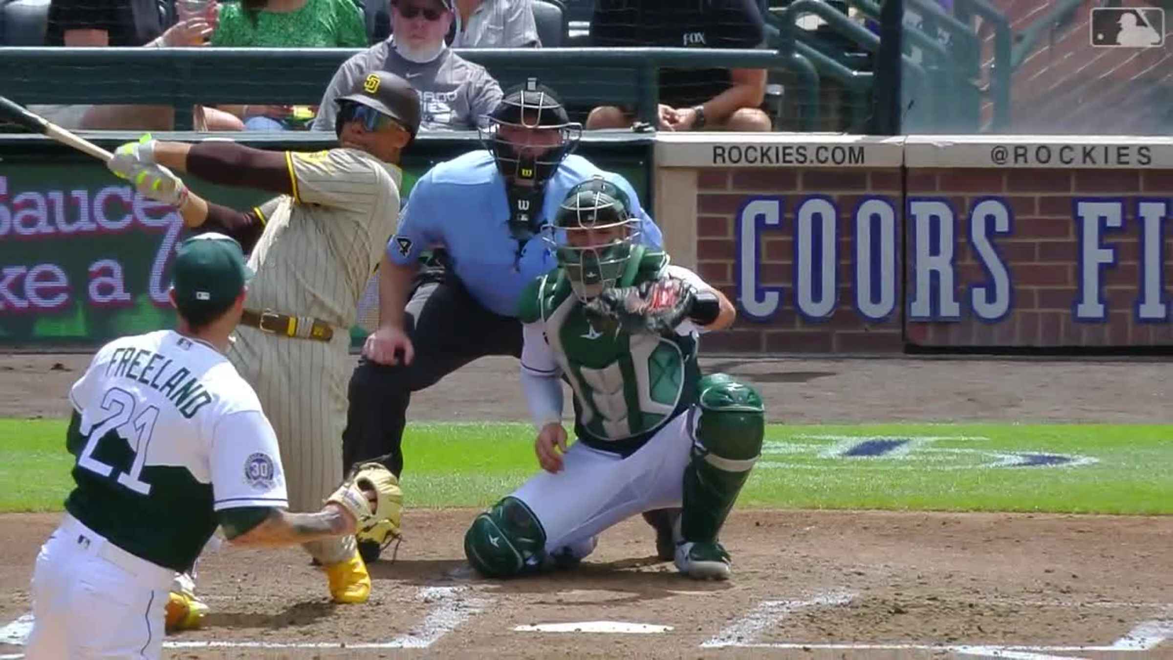 Gary Sánchez hits 2 of Padres' 4 home runs in 11-1 win over Rockies