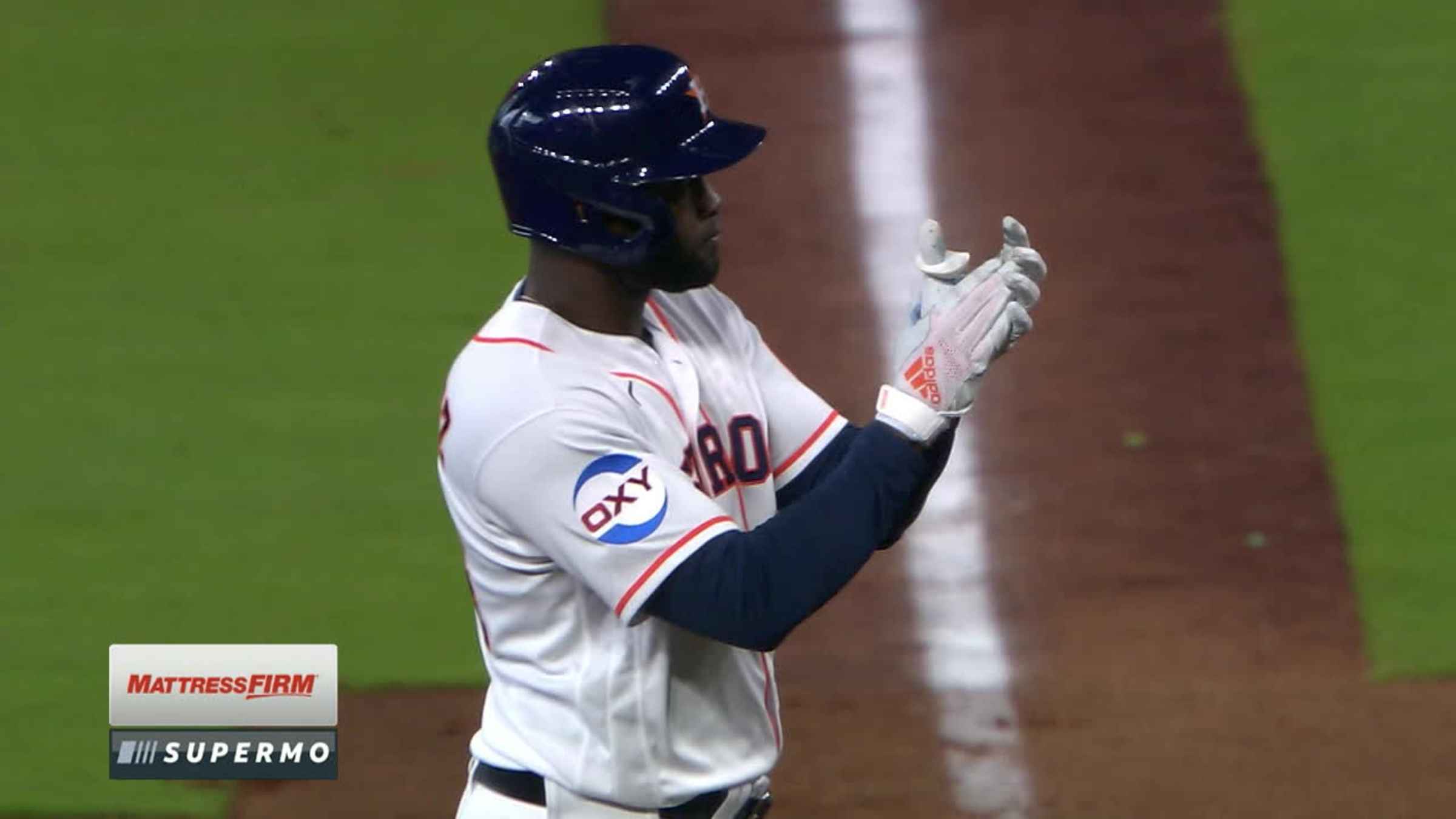 Yordan Alvarez's RBI single, 10/22/2023