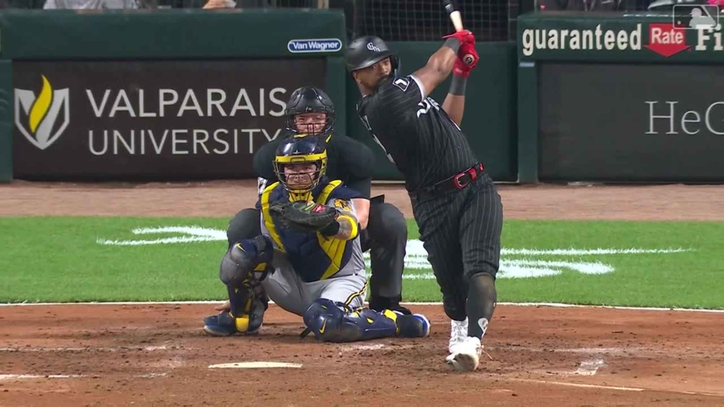 Eloy Jiménez's 1st HR of 2023, 04/21/2023