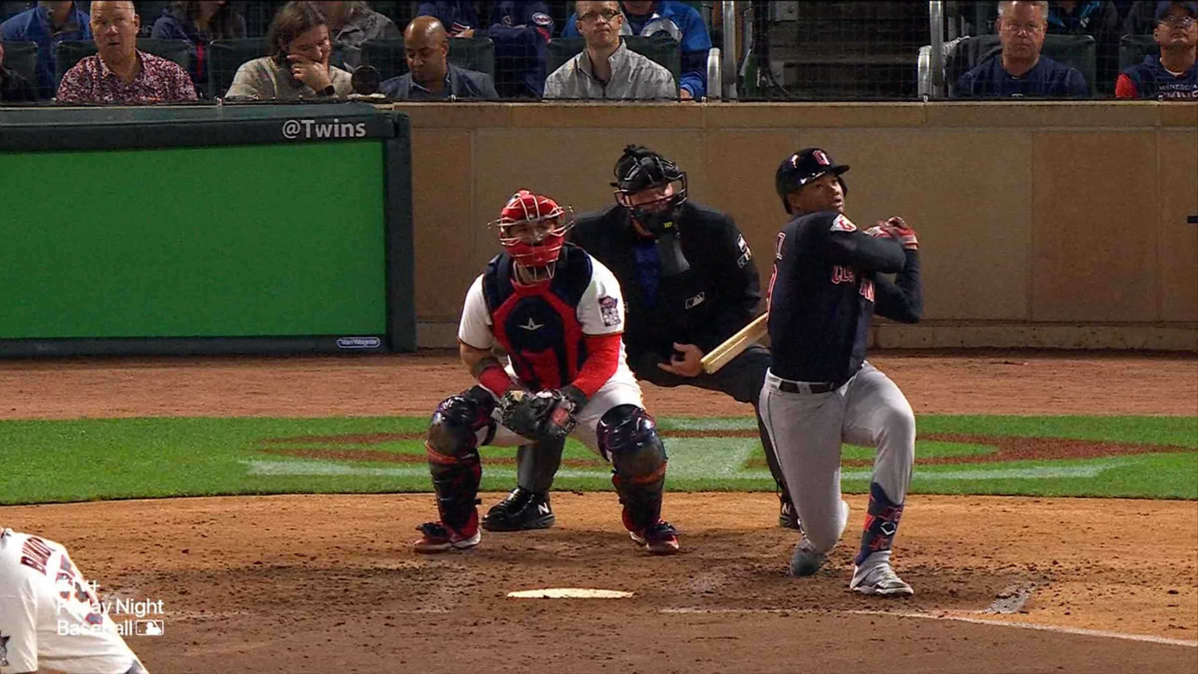 Oscar Gonzalez's two-run homer, 06/22/2022