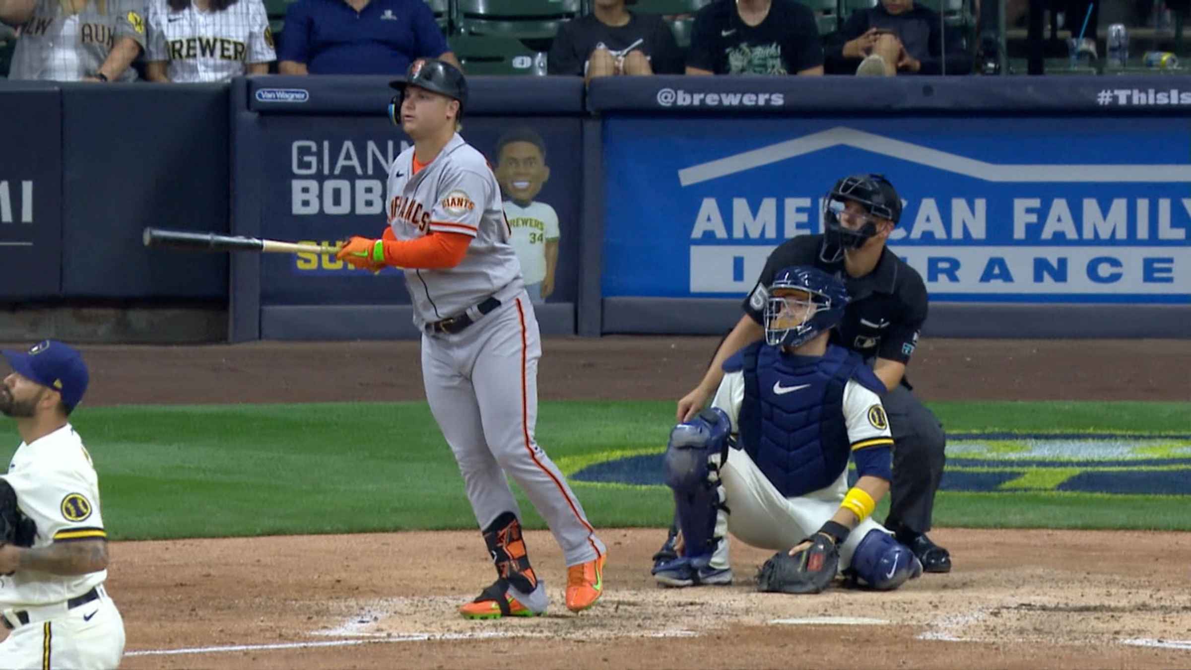 Joc Pederson's solo homer, 04/15/2022