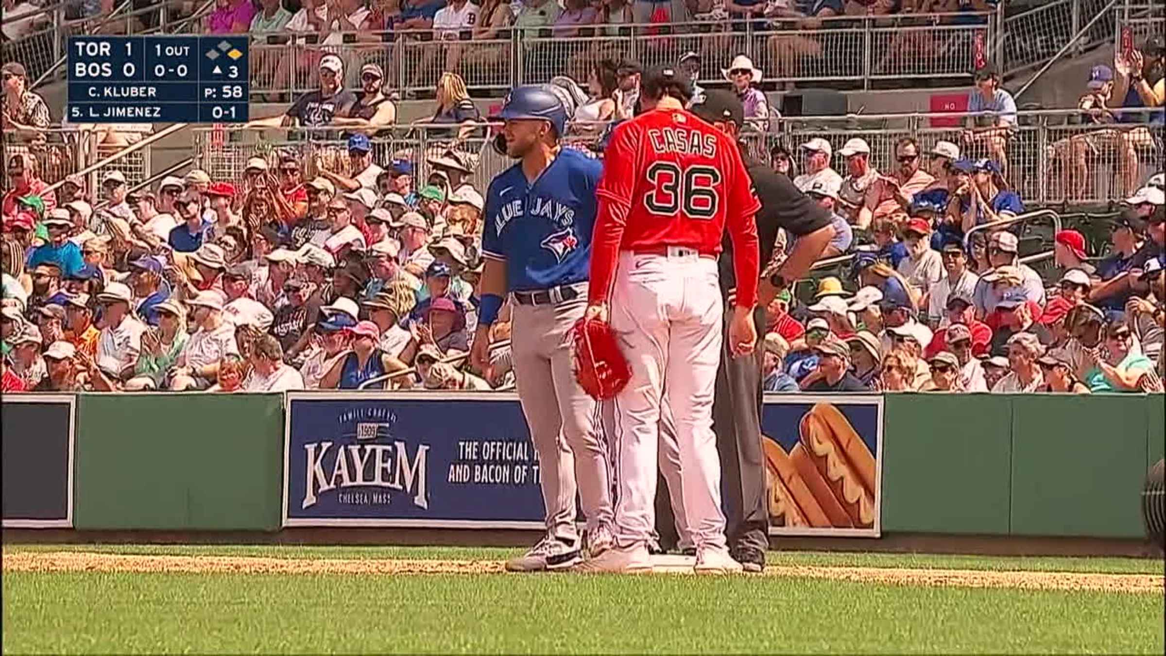 Rougned Odor's pants look like shorts