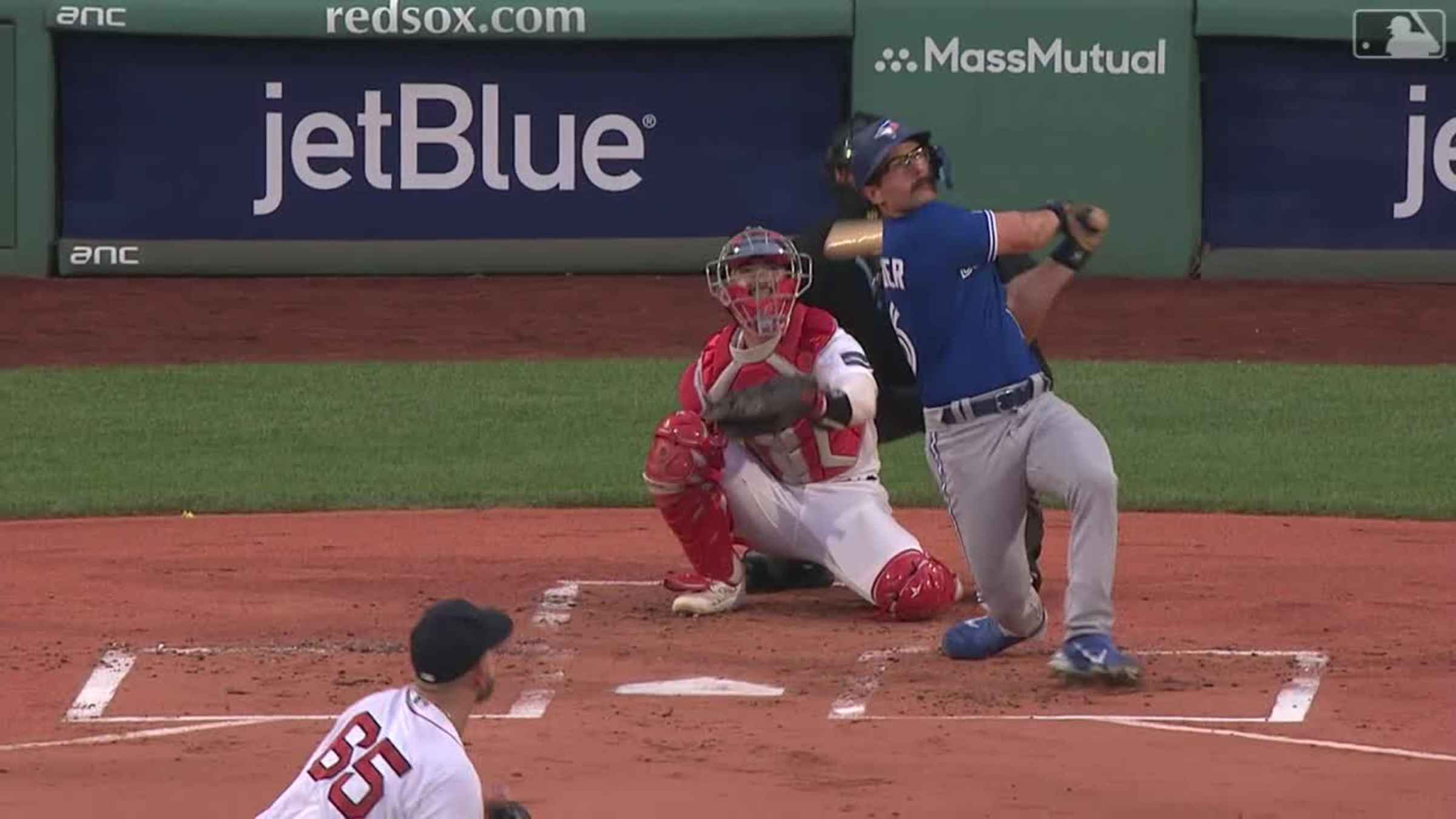 Schneider homers in first MLB at-bat to help Blue Jays beat Red