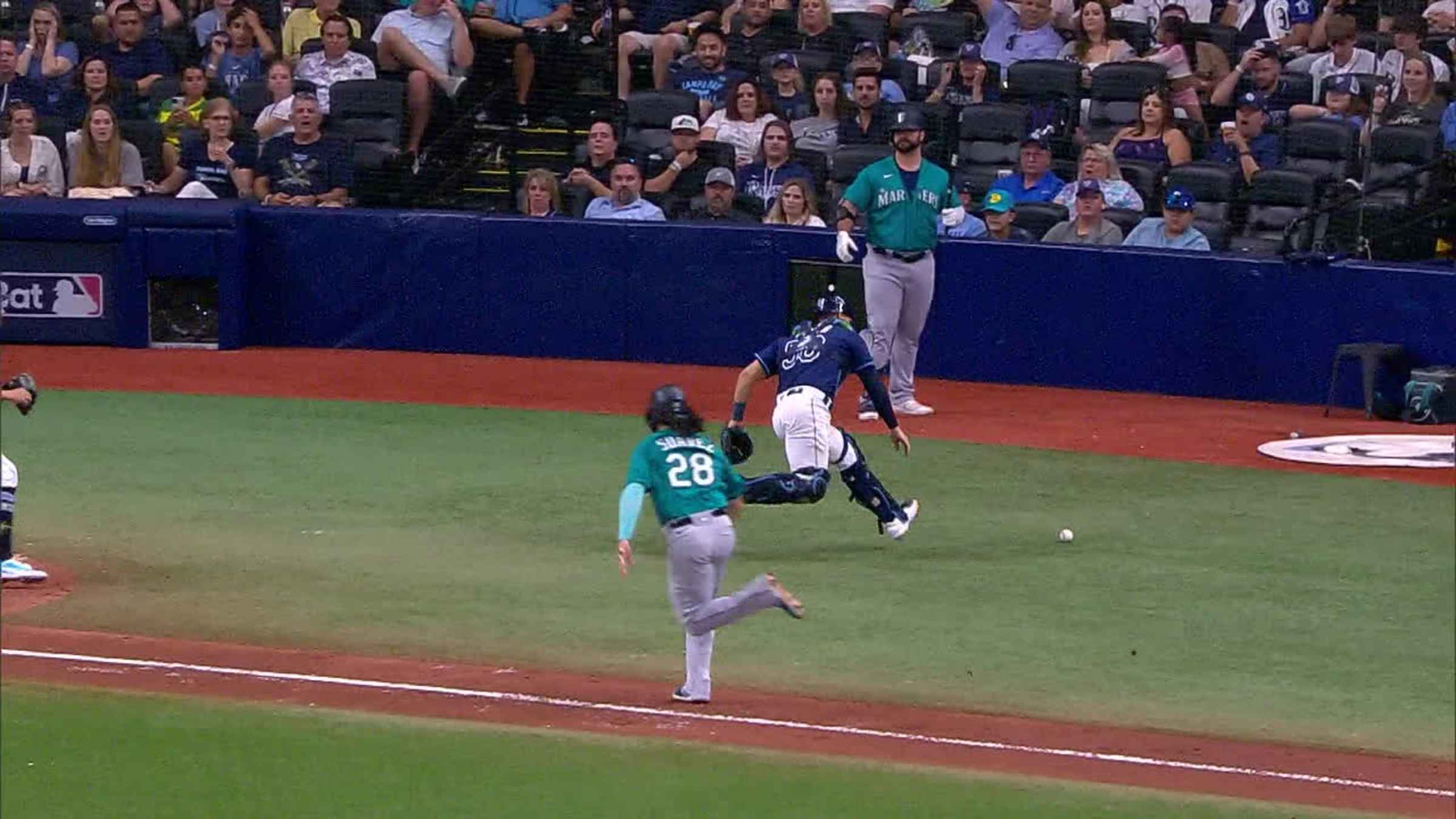 Phillies – Brewers: Ranger Suarez umpire cam shows 94 MPH pitch