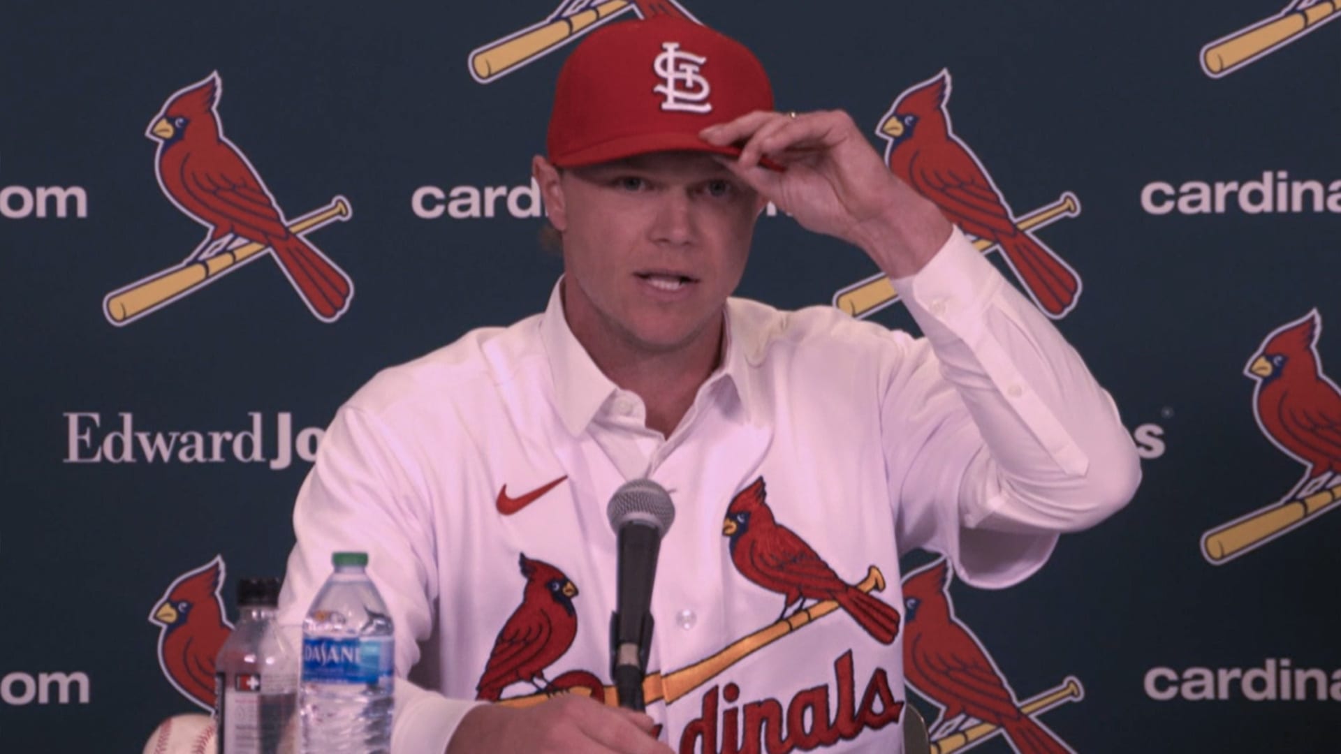 Sonny Gray puts on a Cardinals jersey and cap for the first time