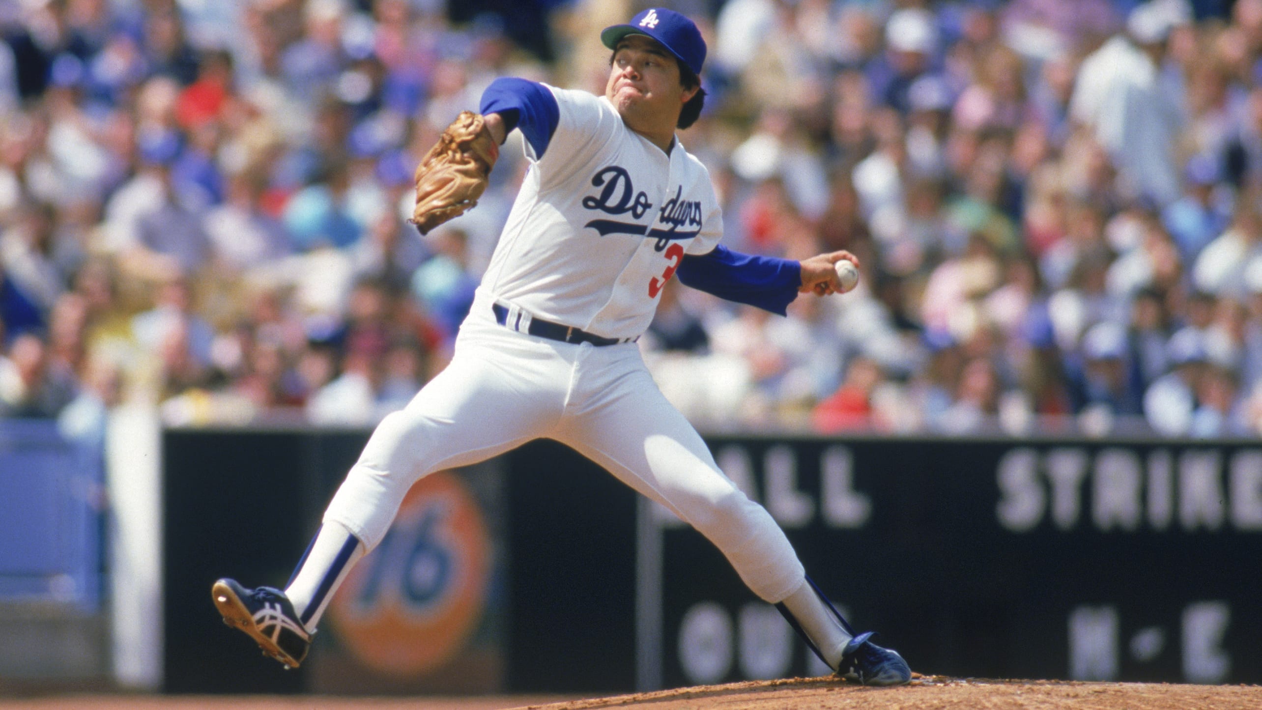 Fernando Valenzuela was a draw every time he took the mound