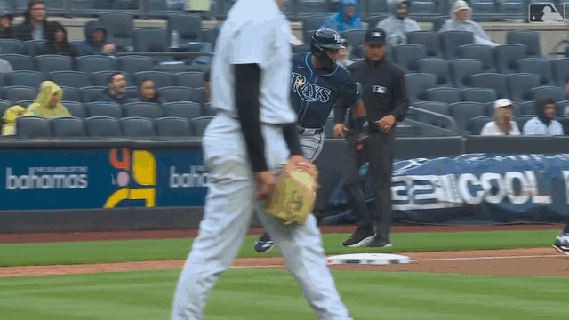 The Yankees had no chance at stopping Chandler Simpson 