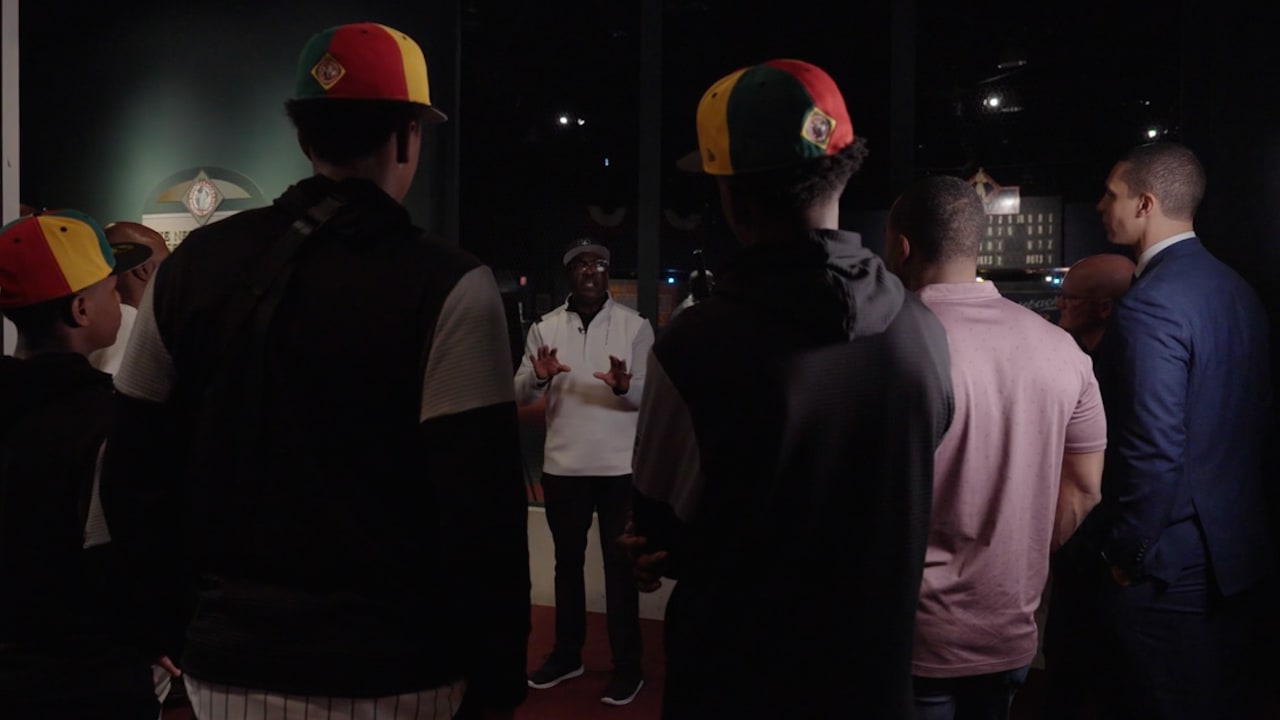 Negro Leagues Museum president Bob Kendrick welcomes the White Sox to the museum