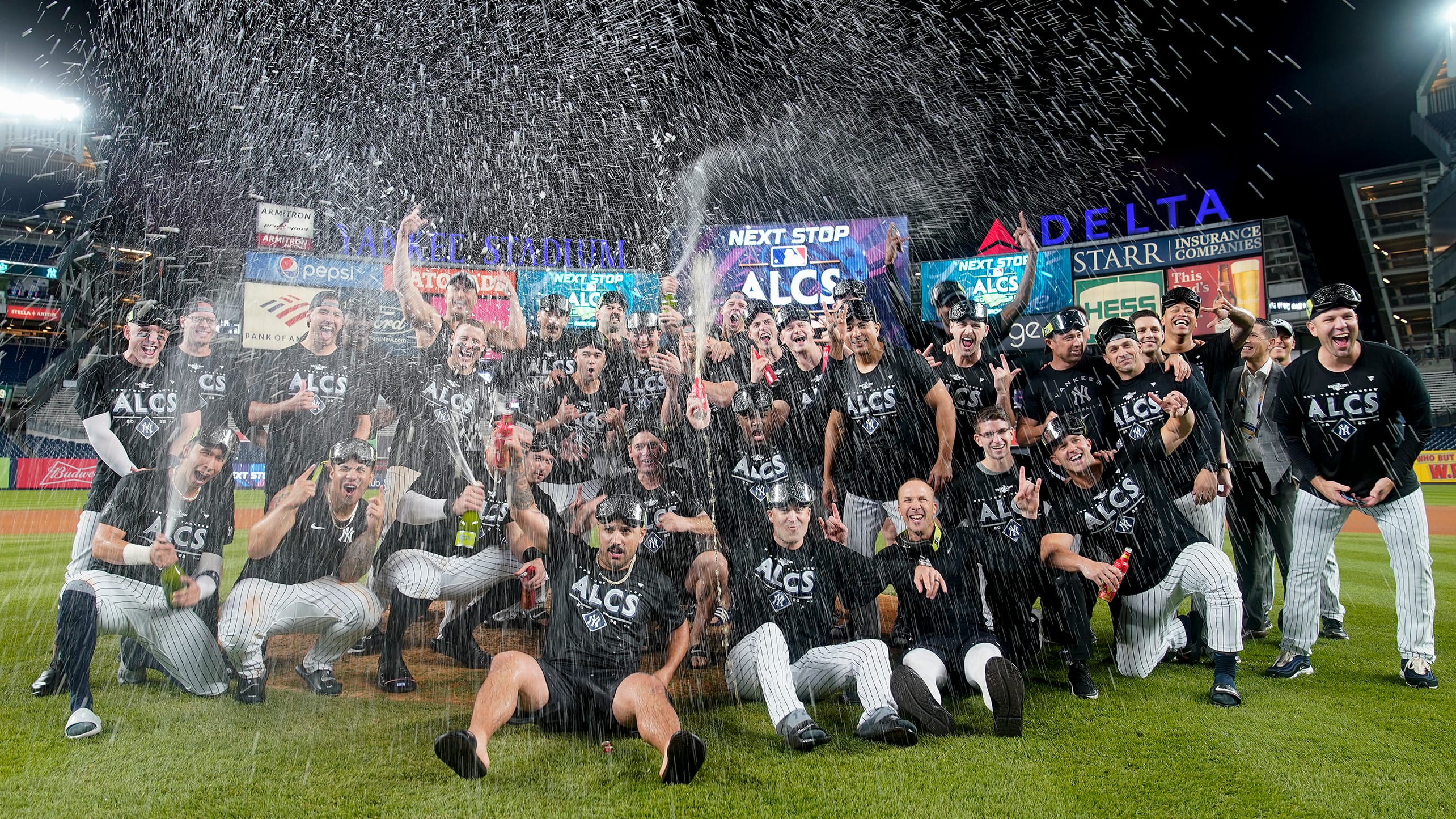 The Yankees won the last Division Series Game 5 over the Guardians in 2022