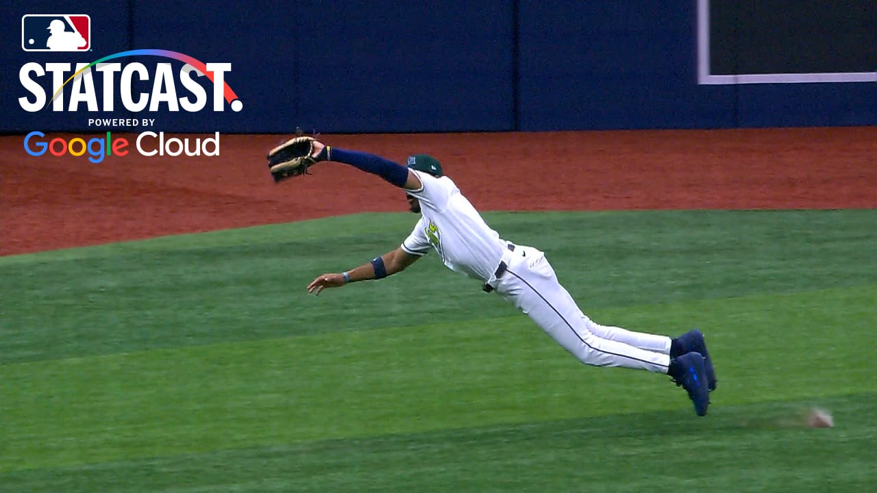 Chandler Simpson makes a diving catch