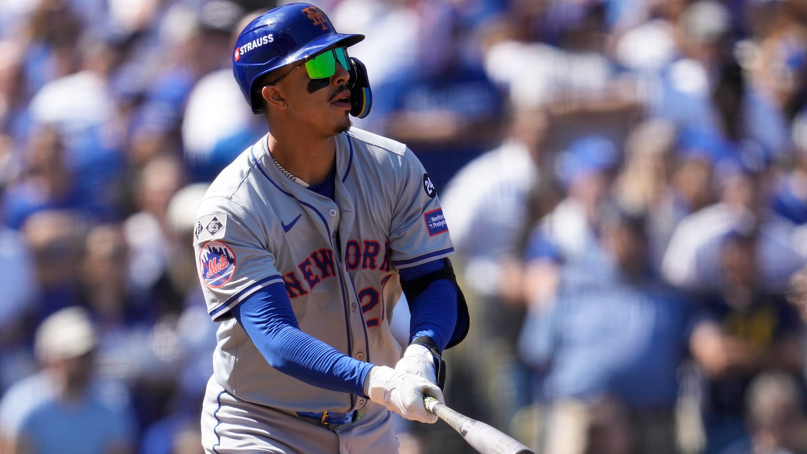 Mark Vientos watches the flight of his Game 2 grand slam