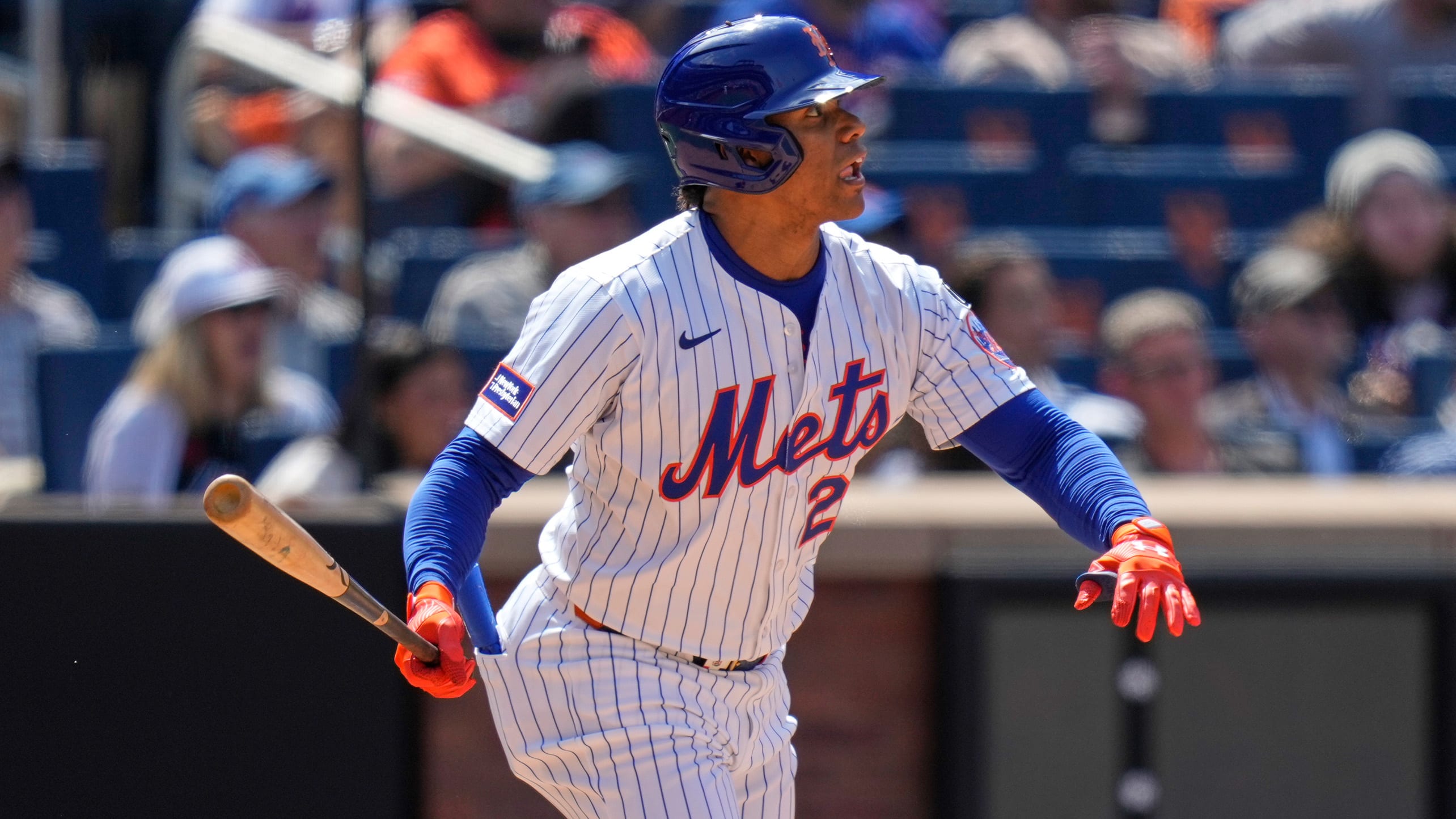 Juan Soto watches a home run at Citi Field