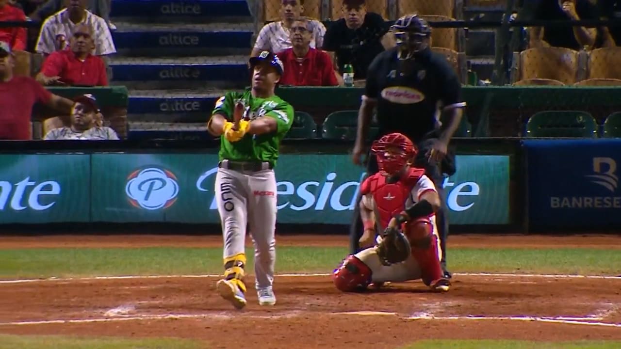 Enmanuel Valdez's grand slam