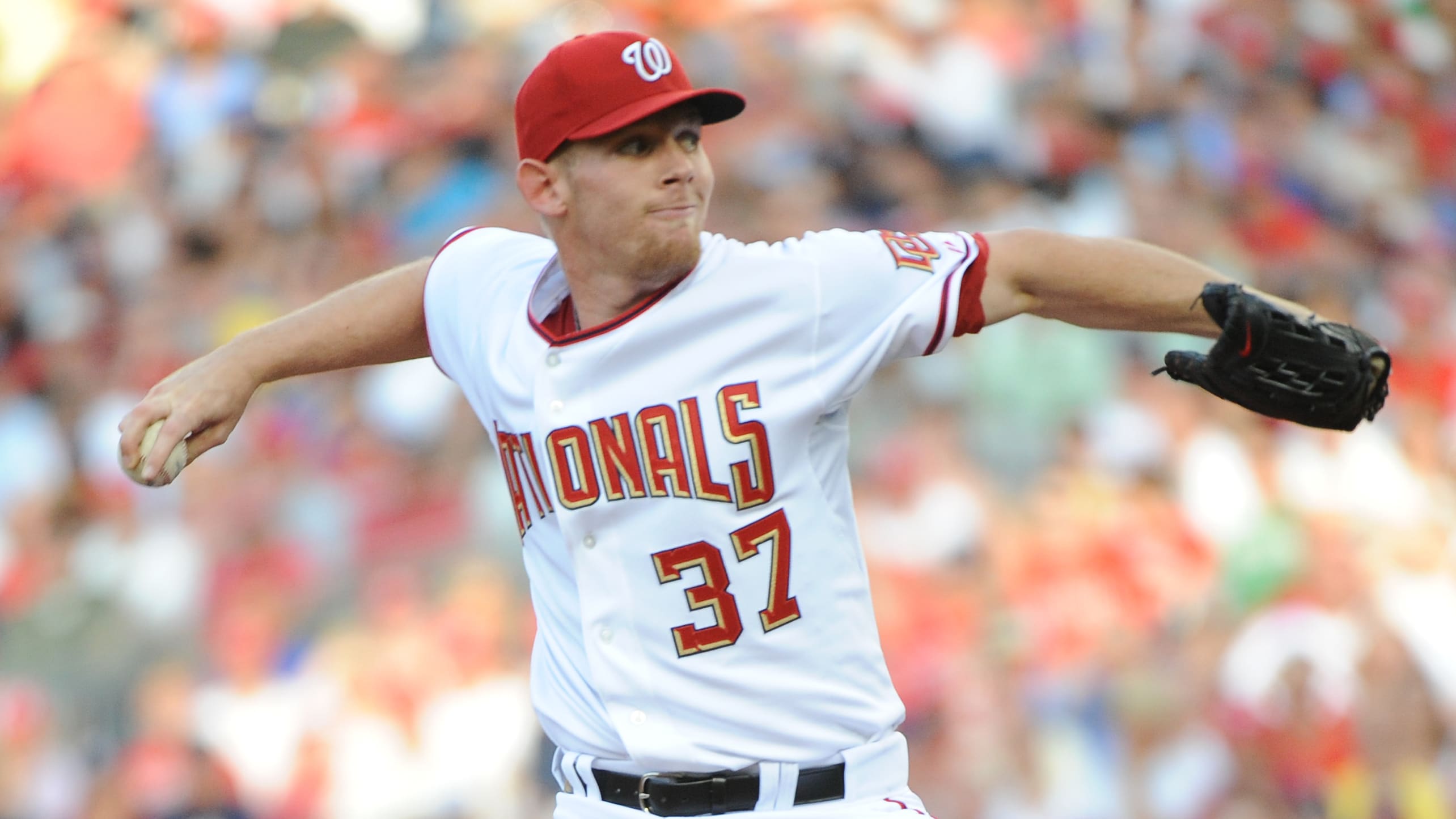 Stephen Strasburg delivers a pitch during his MLB debut