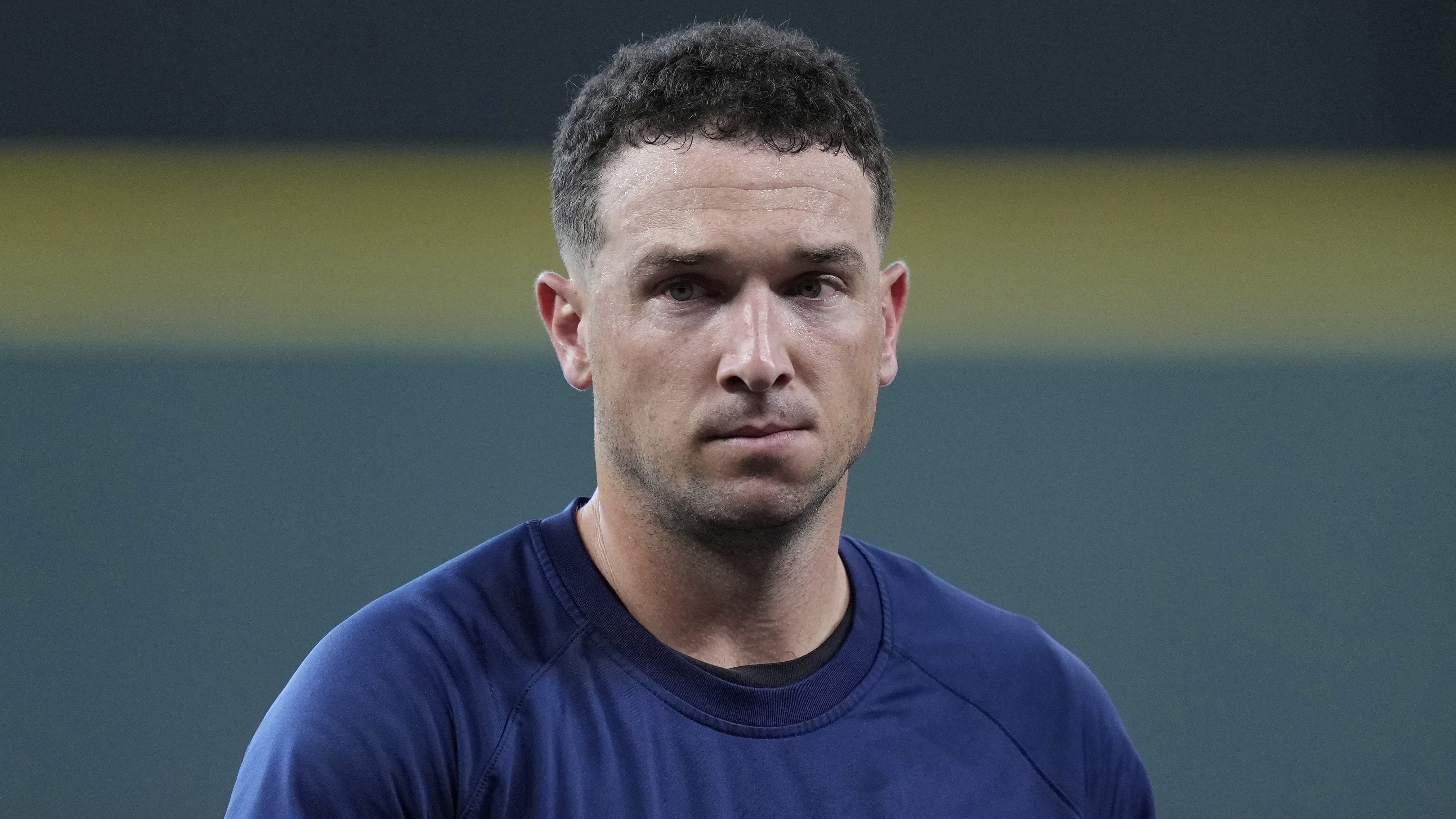 Whoever signs Alex Bregman will get a proven winner