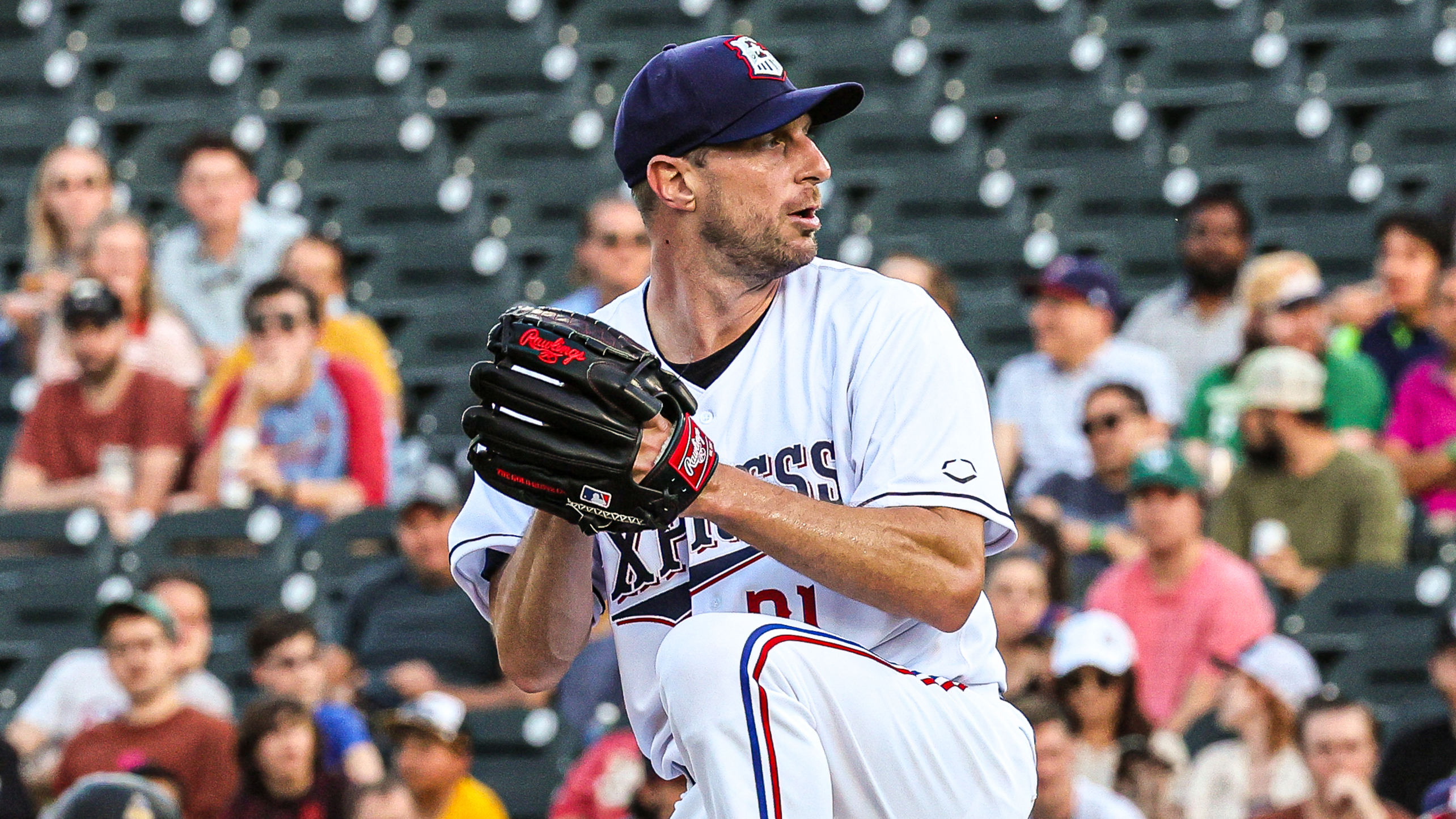 Max Scherzer delivers a pitch