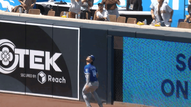 An animated gif of Jac Caglianone robbing a home run