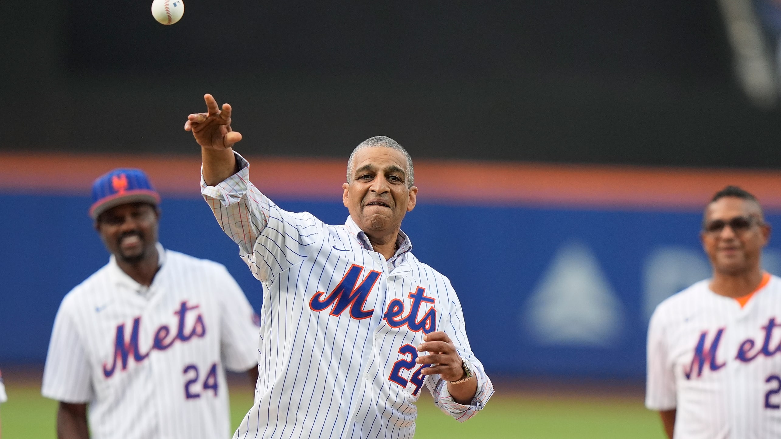 Willie Mays' son, Michael, delivers a first pitch before the Mets played the Yankees