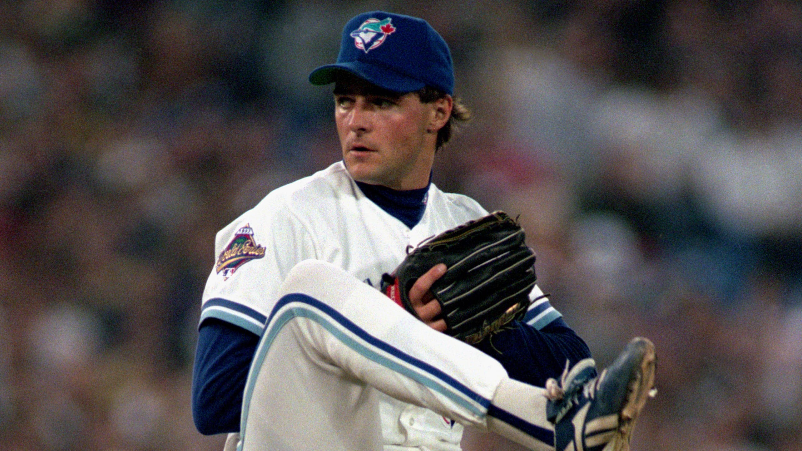 Al Leiter pitches in the 1993 World Series