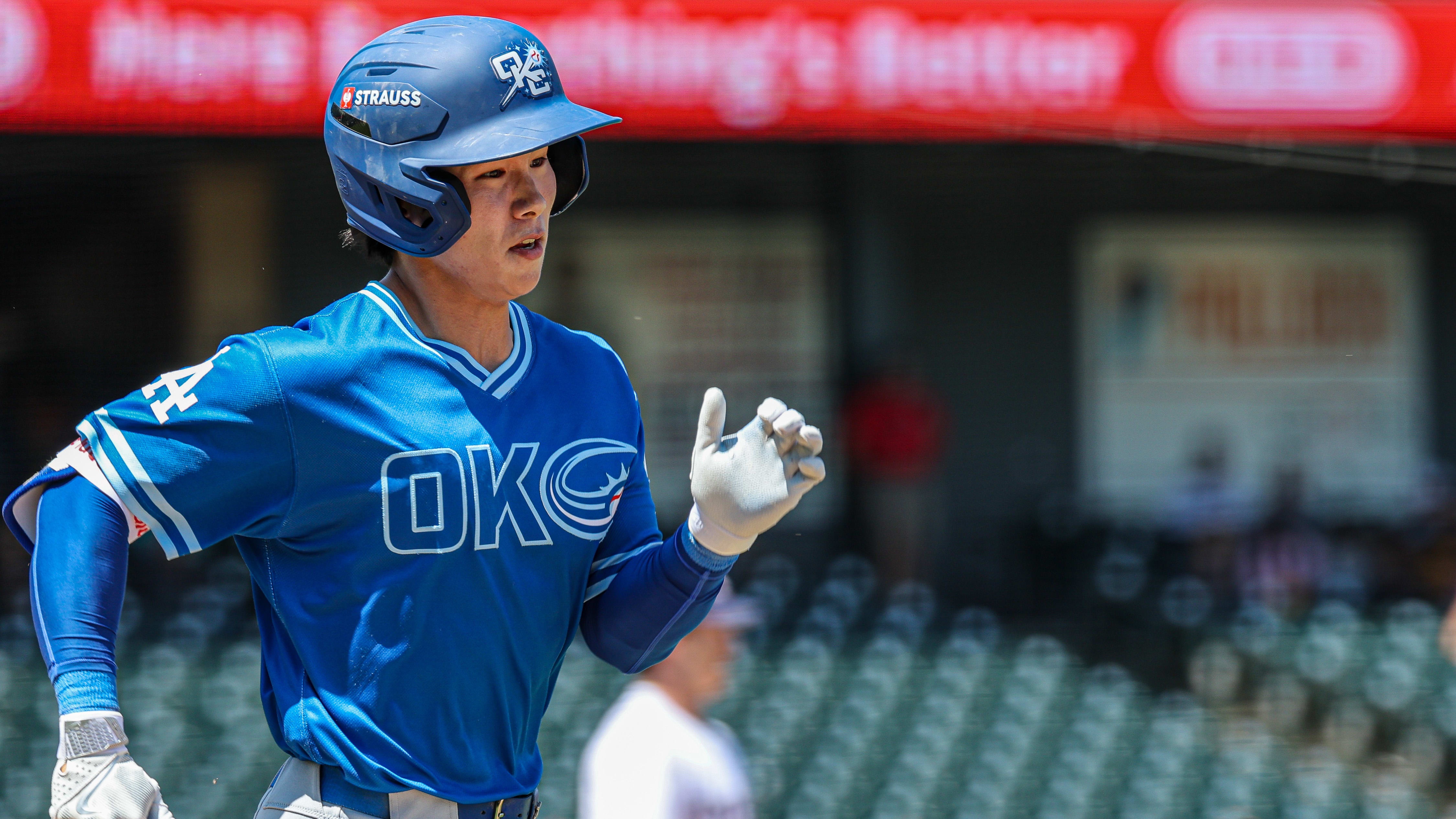 Dodgers prospect Hyeseong Kim runs to first base while playing for the Oklahoma City Comets