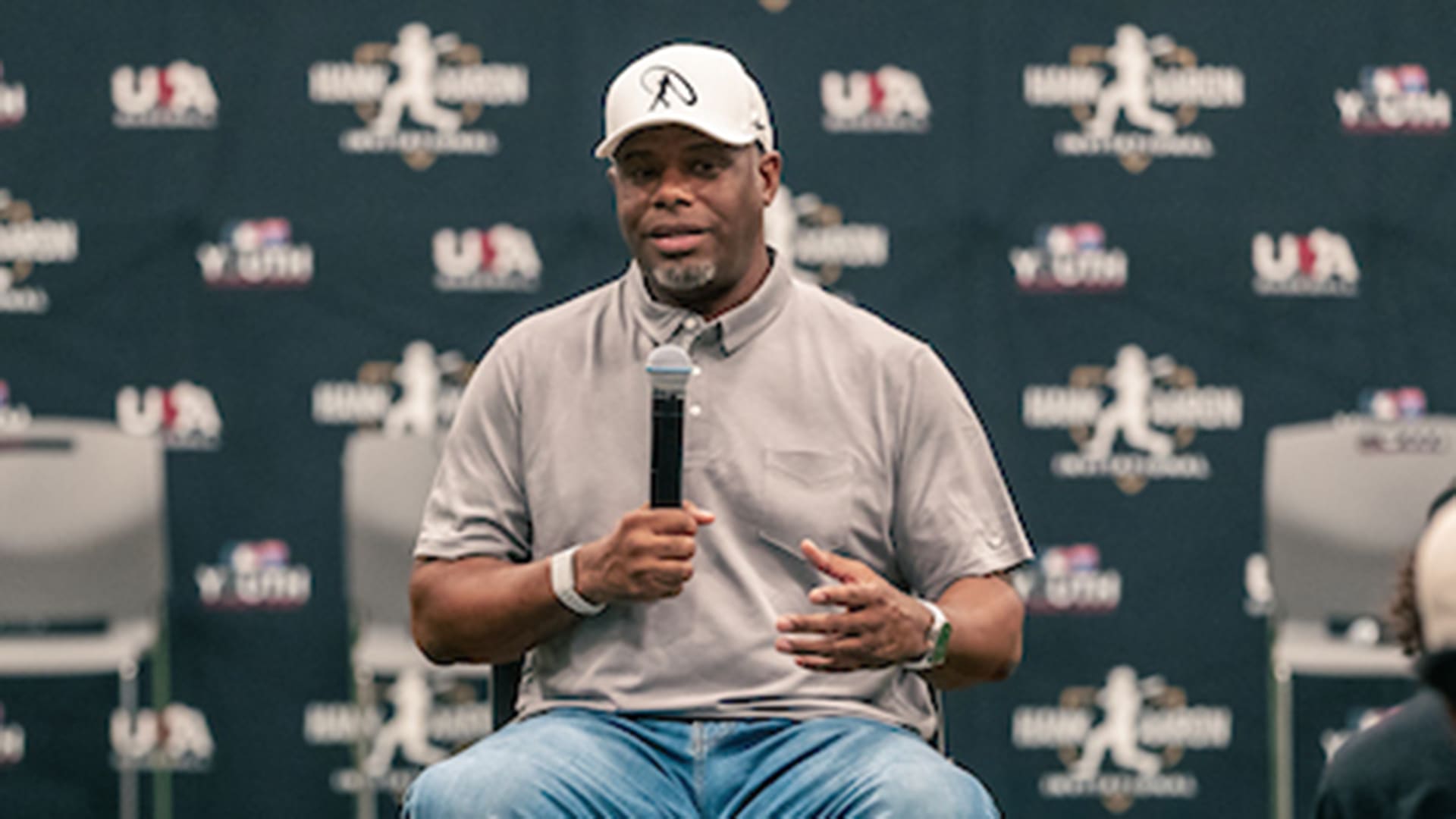 Ken Griffey Jr. speaks at the Hank Aaron Invitational