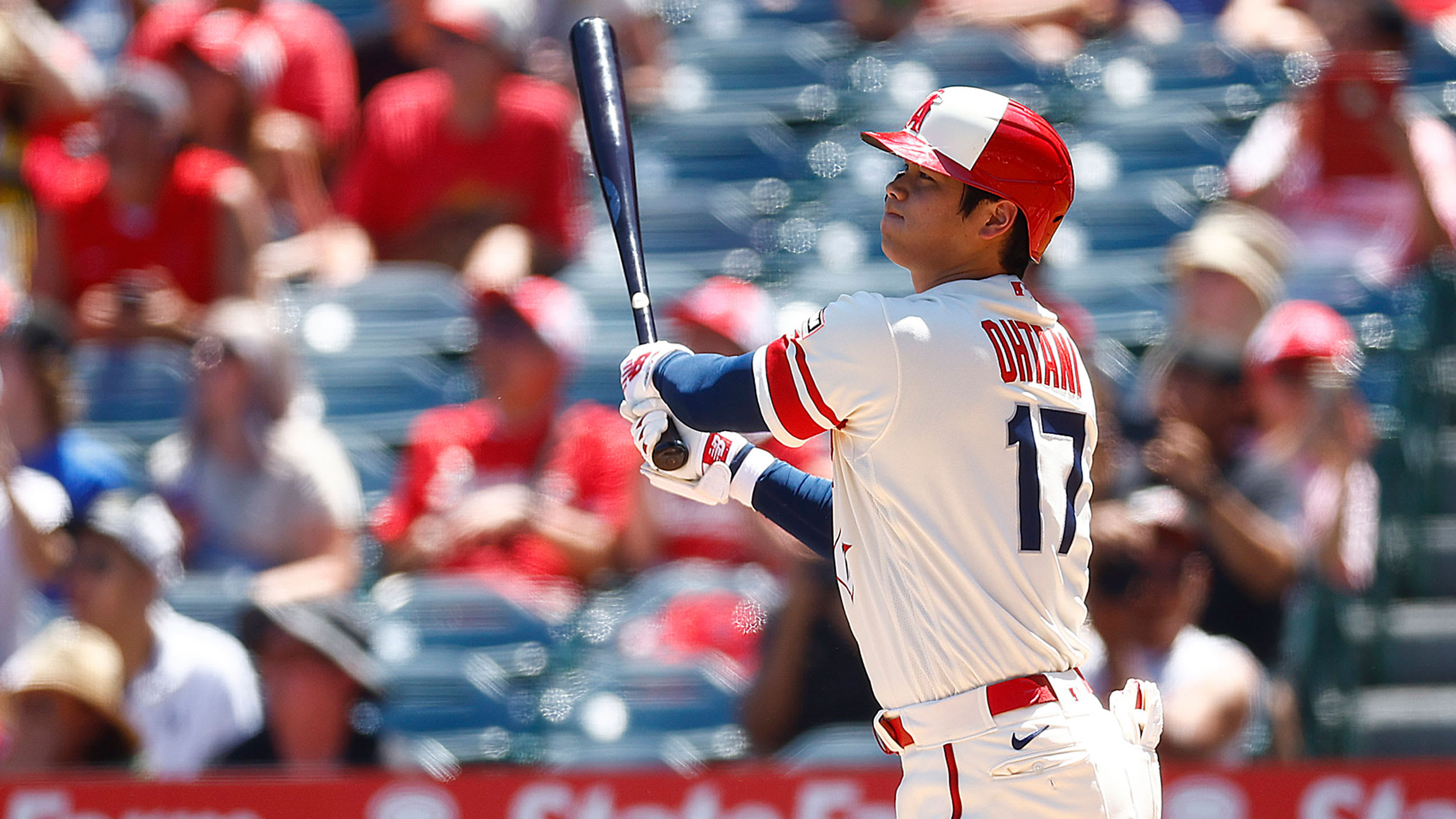 Shohei Ohtani watches a home run