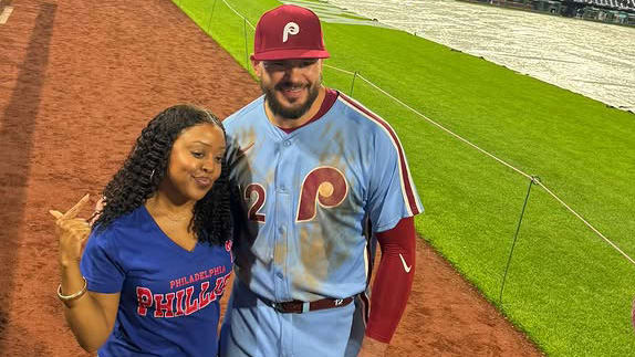 Abbott Elementary's Quinta Brunson and Kyle Schwarber