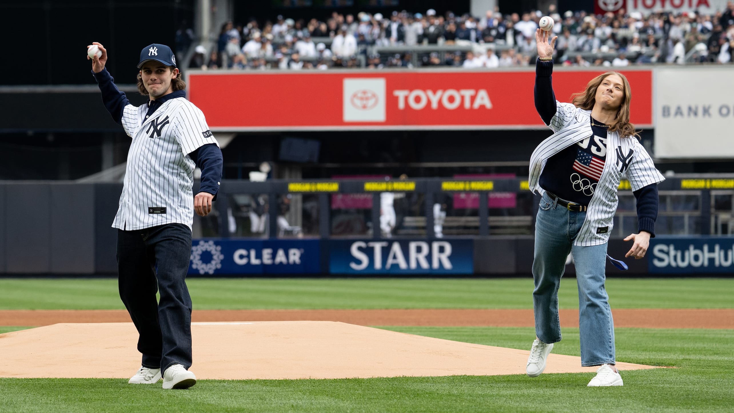 Jack Hughes and Aerin Frankel throw first pitches in Yankees jerseys