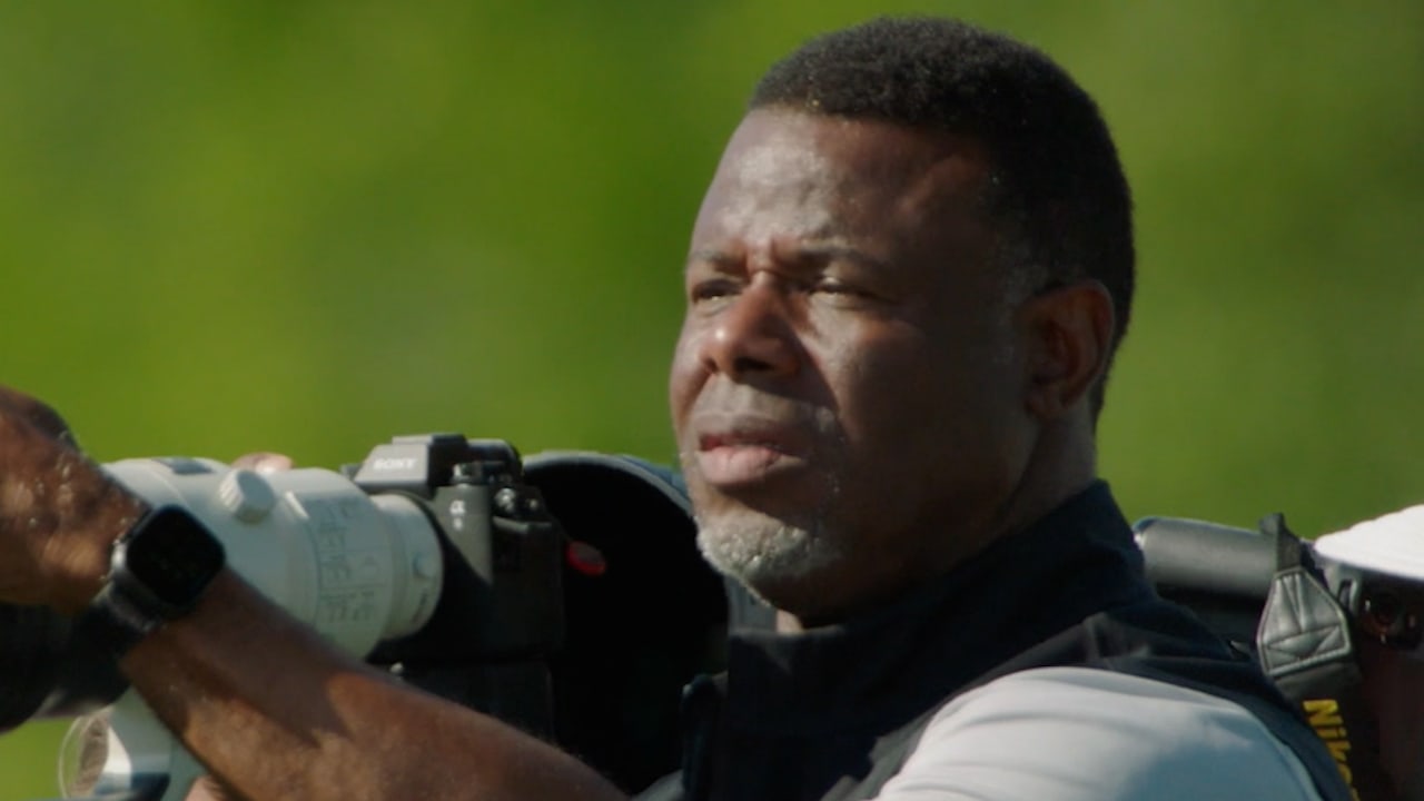 Ken Griffey Jr. photographing the Masters