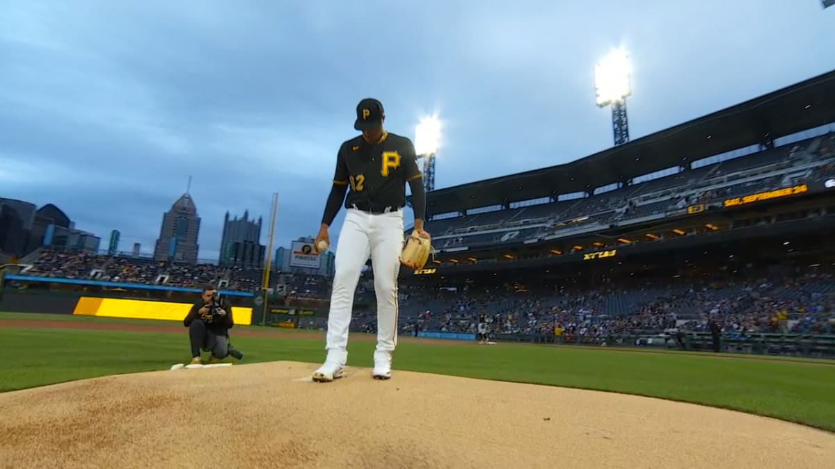 Ji Hwan Bae's First Major League RBIs in Win  Cubs vs. Pirates Highlights  (9/24/22) 