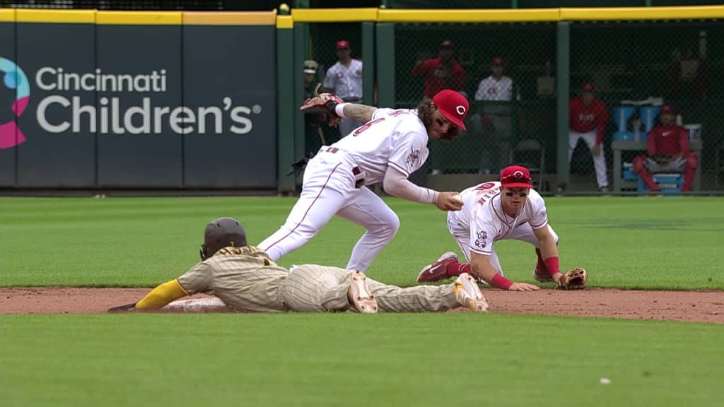 Andrew Abbott strikes out 12, Tyler Stephenson homers late in 4-3