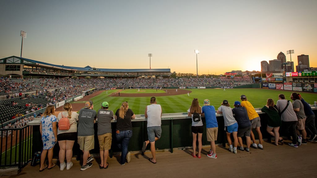 A visit to the Minors city celebrating 95 years of night baseball
