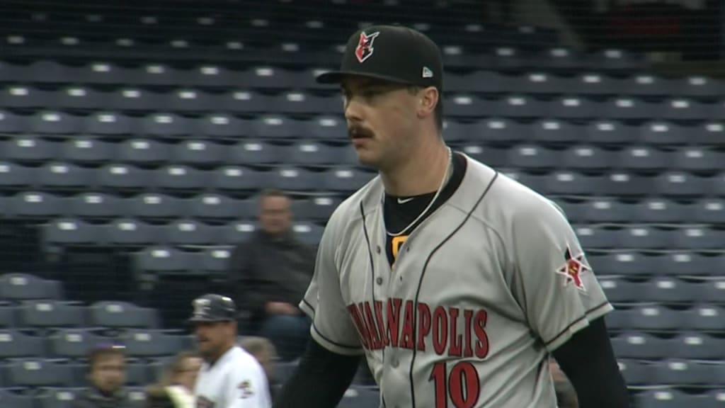 Paul Skenes fans eight batters