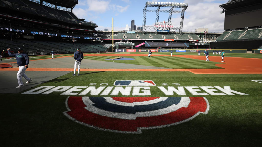 Dodgers' 2023 Opening Day roster has one change from the expected