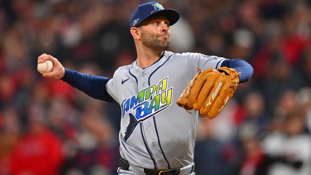 Martinez draws Game 1 assignment against Brewers