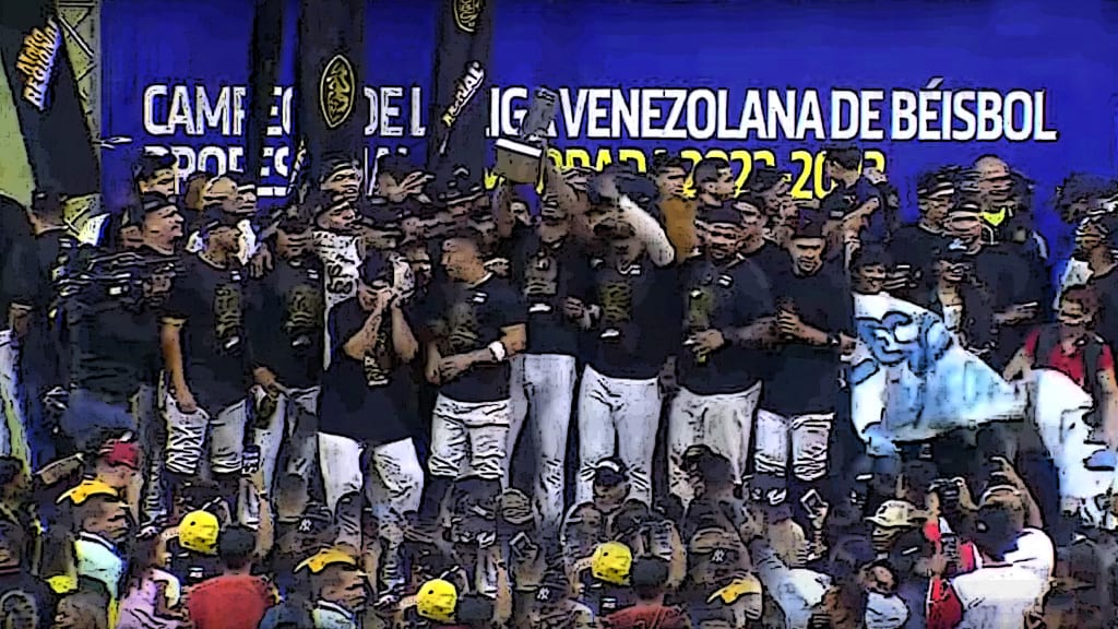Leones del Caracas campeones de la LVBP!