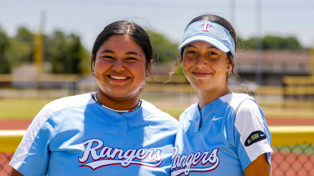 Hailey Zuniga & Madison Cotilla