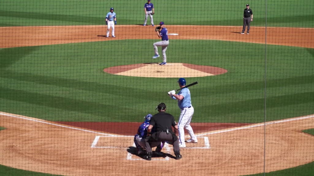 Pasquantino's two-run homer