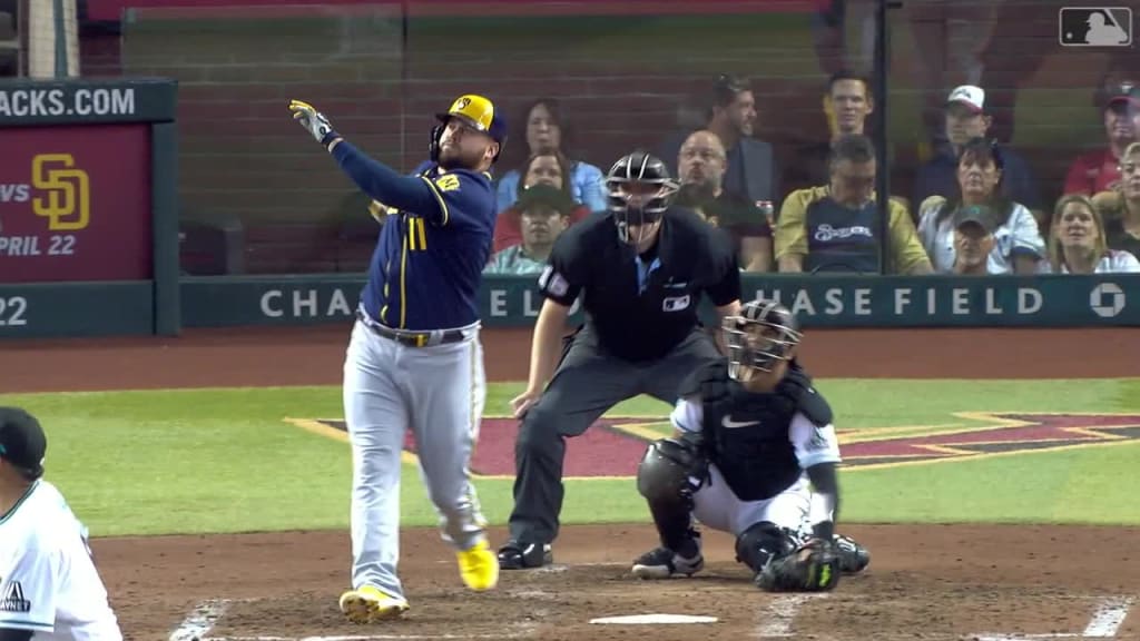 Corbin Burnes outduels Merrill Kelly, Milwaukee Brewers top