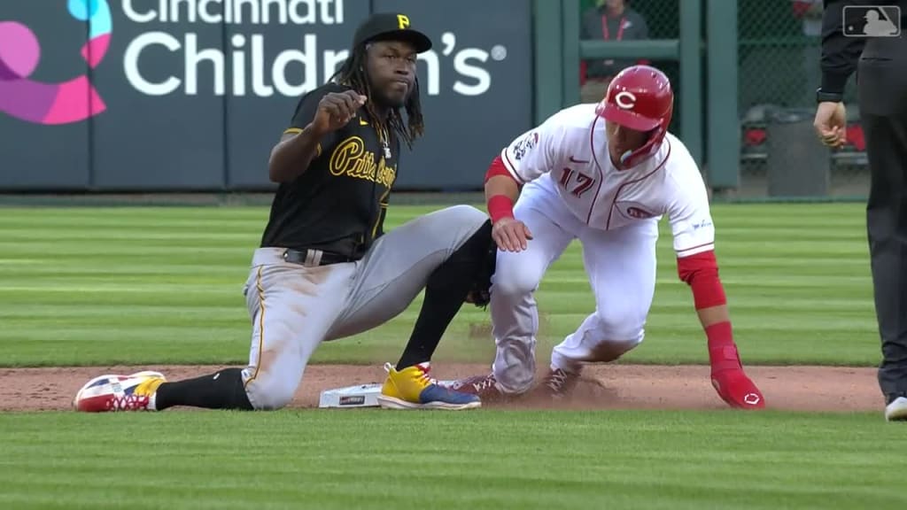 Austin Hedges brought his Pirates catchers gear to Texas 👀 🎥:  @ballysportssw