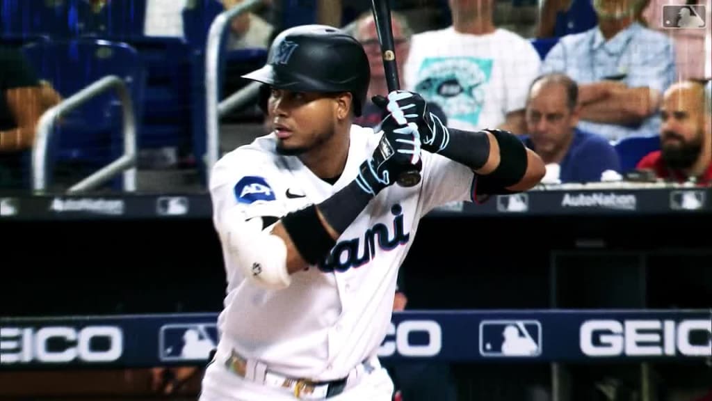 Arraez in pursuit of .400 average