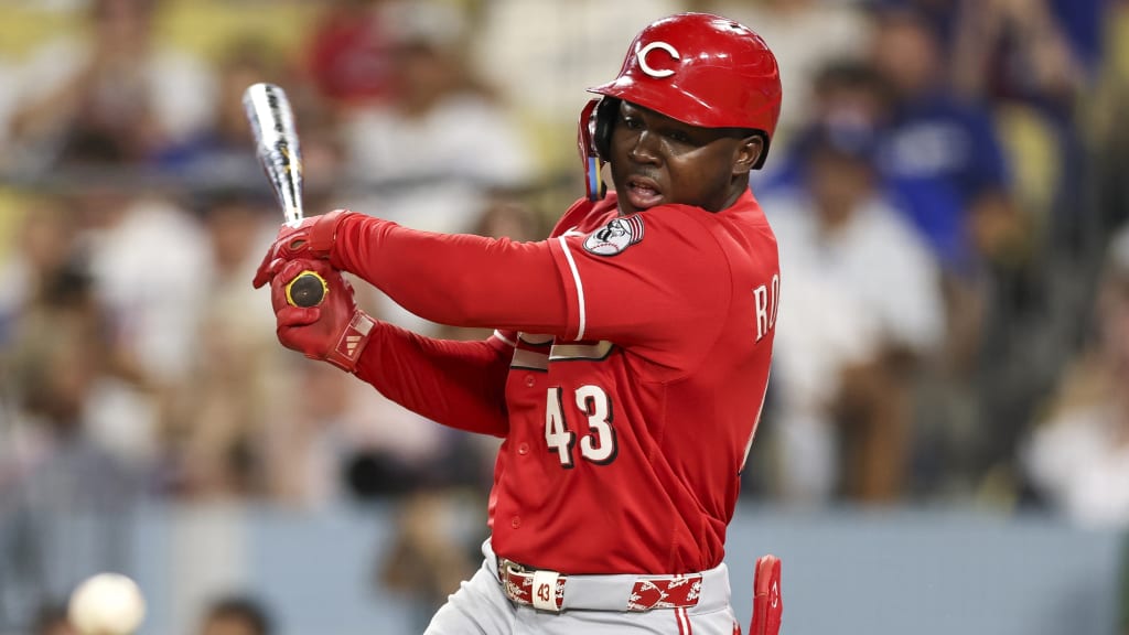 MLB.com editorial image for Cincinnati Reds: Héctor Rodríguez looks to put 'great hands' to use in Reds' outfield
