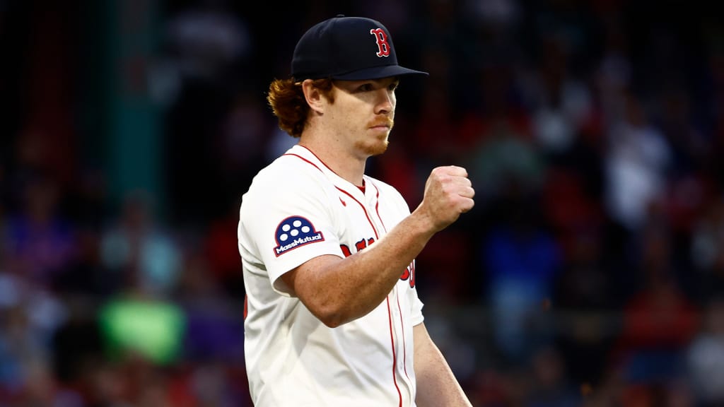 Hunter Dobbins responds to report about father's baseball career