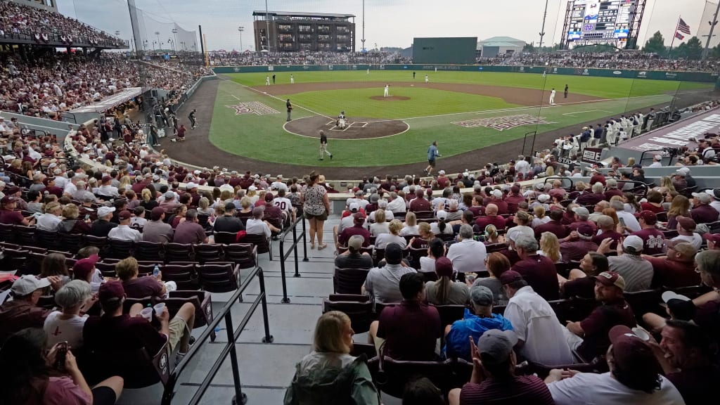 Mississippi State's baseball field, with the apartment complex visible beyond the left-field fence (AP Images)