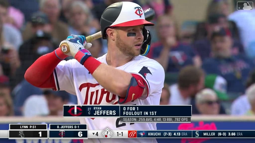 Byron Buxton homers in his first 2 at-bats as the Twins beat Lance