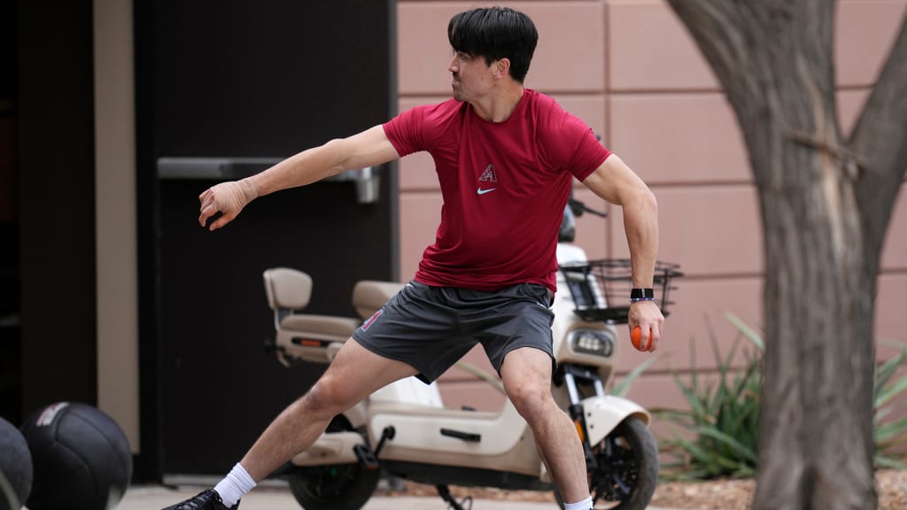 Carroll 'pushing' to be ready for Opening Day