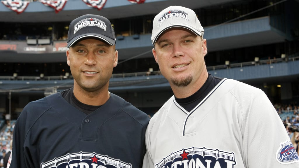 Some of the greatest ever to put on a baseball uniform understood what they were seeing from the Yankees’ captain throughout his playing career. Hall of Famers such as Chipper Jones (R) and Reggie Jackson knew that Jeter possessed a mental fortitude that allowed him to pursue remarkable statistical thresholds and maintain his production, even when the games’ drama boiled over.